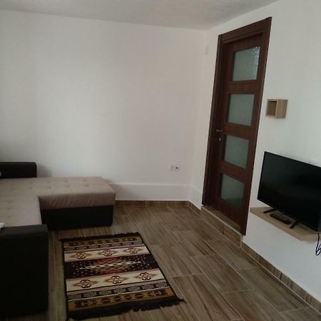 At George'S Apartments Охрид Экстерьер фото
