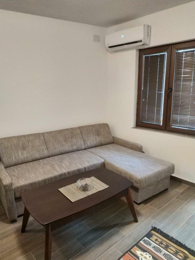 At George'S Apartments Охрид Экстерьер фото