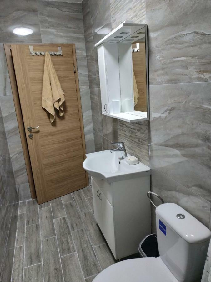 At George'S Apartments Охрид Экстерьер фото