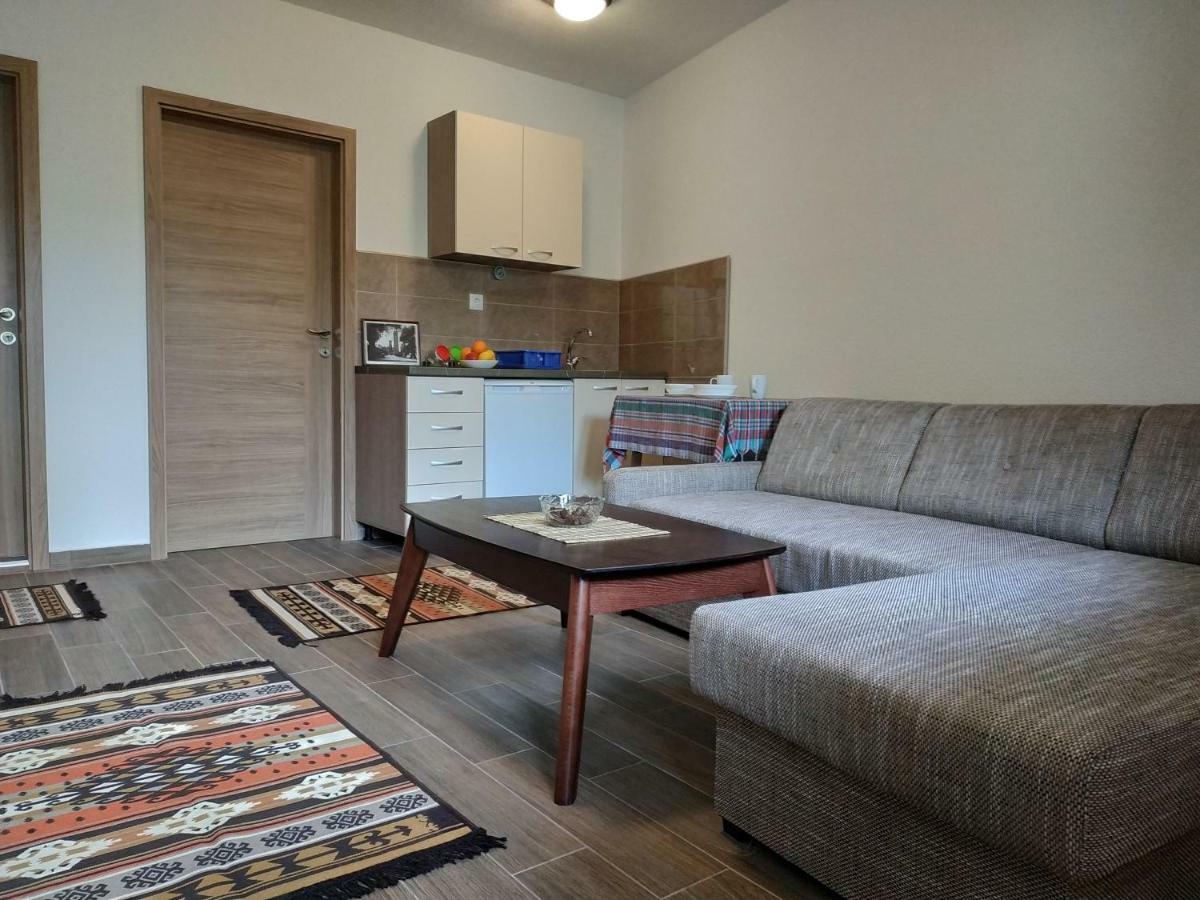 At George'S Apartments Охрид Экстерьер фото